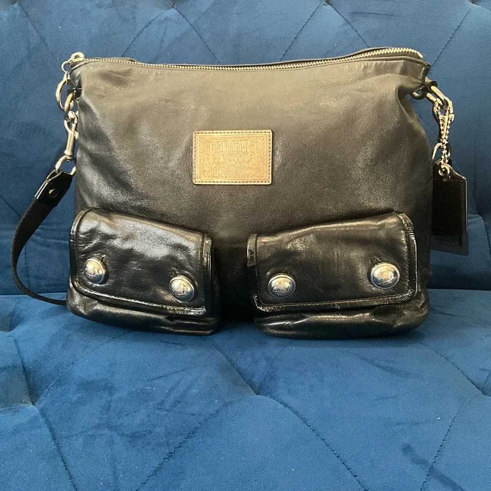 COACH 14561 POPPY BLACK LEATHER & PATENT LEATHER CROSSBODY HANDBAG